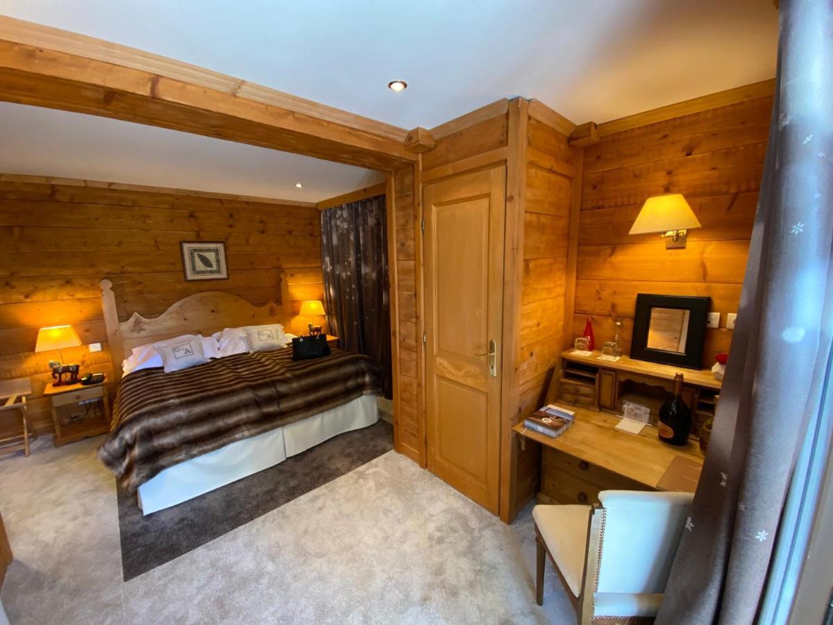Hotel Le Chalet D'Auron Restaurant Et Spa Екстериор снимка
