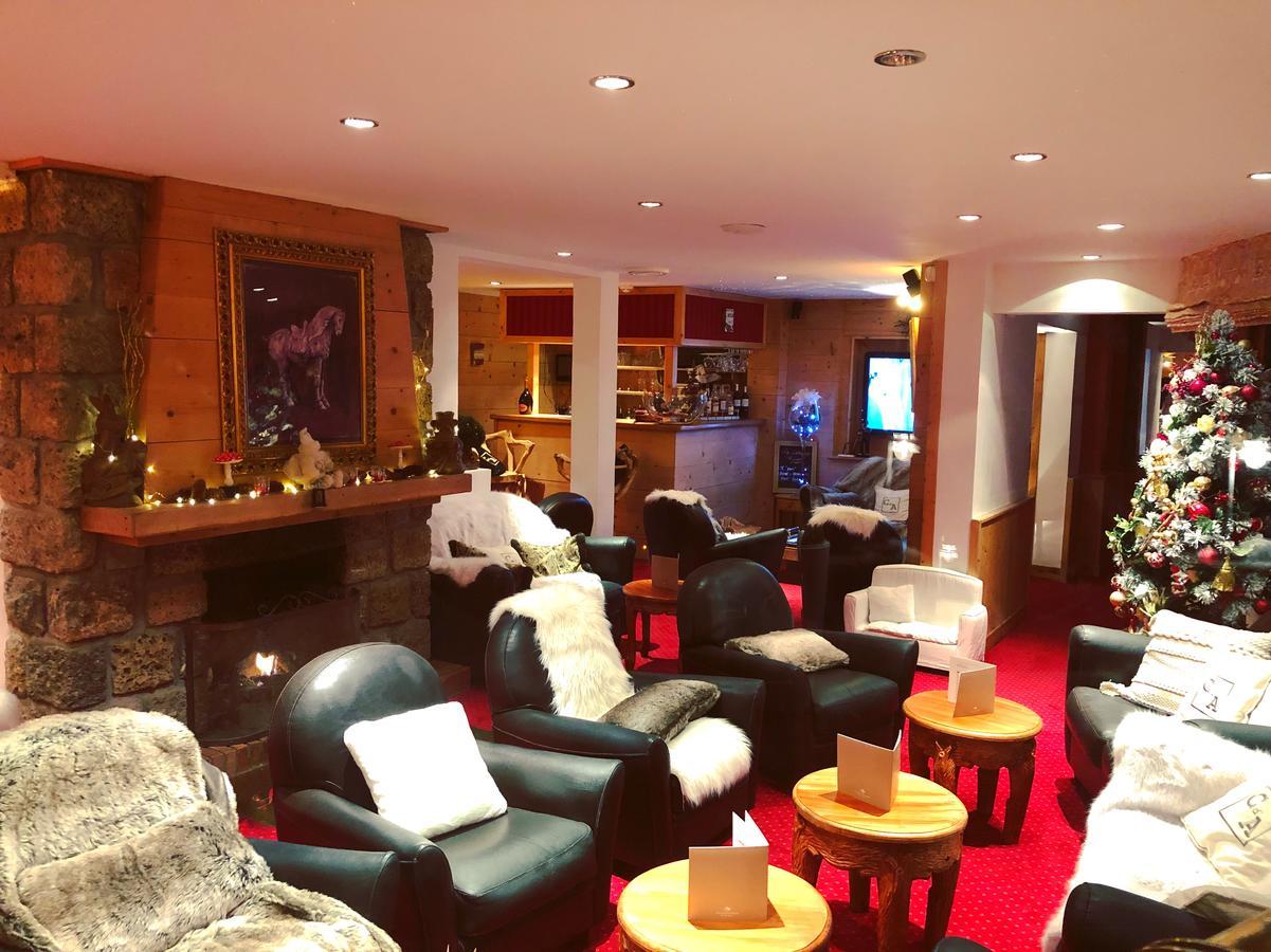 Hotel Le Chalet D'Auron Restaurant Et Spa Екстериор снимка